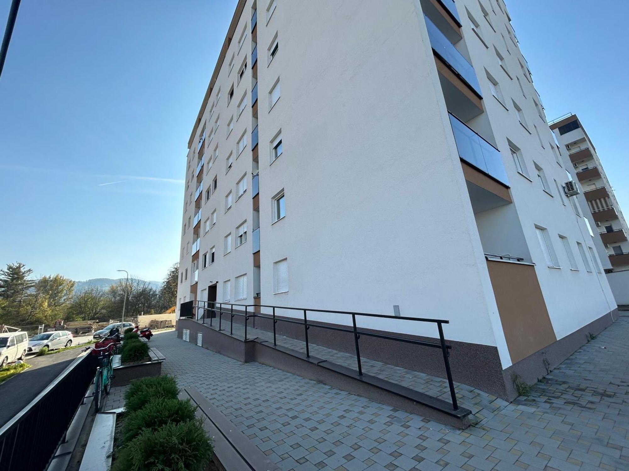 Apartman Vrbas 1 + Podzemna Garaza Banja Luka Exterior photo